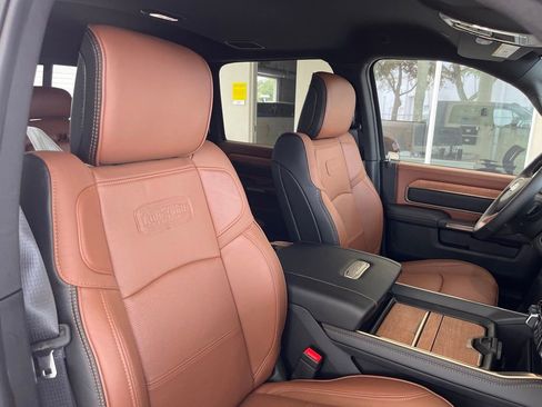 New 2023 RAM 3500 Limited image 22