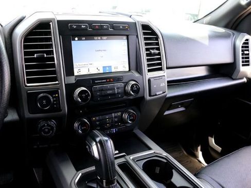 Used 2018 Ford F150 Raptor w/ Equipment Group 802A Luxury AWD/4WD image 17