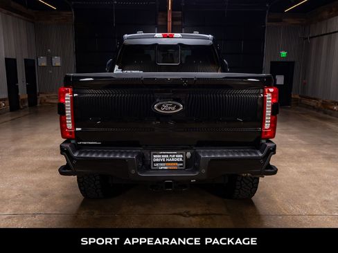 Used 2024 Ford F250 Lariat w/ Lariat Ultimate Package AWD/4WD image 8