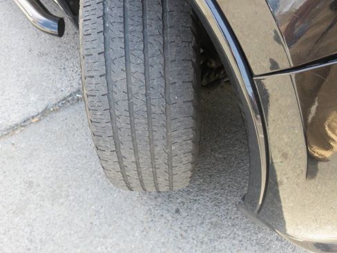 Used 2017 Dodge Durango GT w/ Premium Group image 35