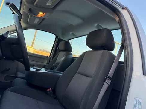 Used 2014 Chevrolet Silverado 2500 W/T image 5