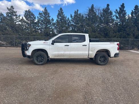 Used 2024 Chevrolet Silverado 1500 Custom Trail Boss image 1