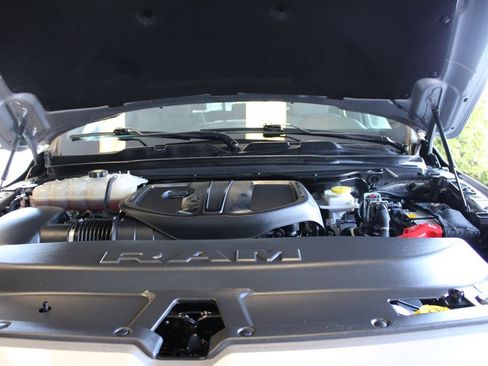 Used 2025 RAM 1500 Big Horn AWD/4WD image 59