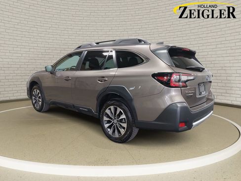 Used 2024 Subaru Outback Limited AWD/4WD image 7