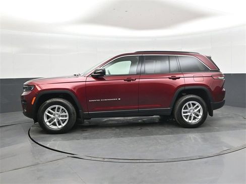 New 2025 Jeep Grand Cherokee Laredo X w/ Luxury Tech Group I image 7