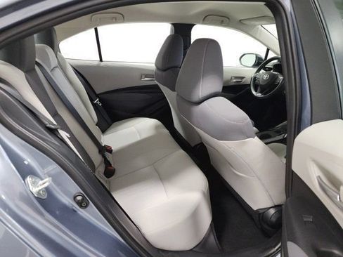 Used 2021 Toyota Corolla LE FWD image 16