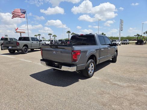 Used 2024 Ford F150 XLT w/ Mobile Office Package RWD image 8