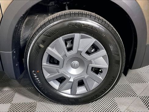 New 2026 Nissan Kicks S image 16