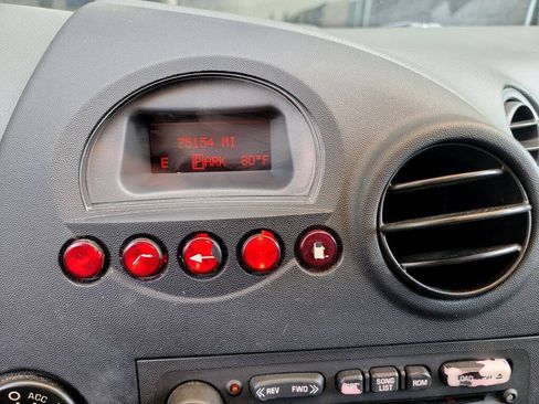 Used 2005 Pontiac Grand Prix GTP w/ Premium Audio Package FWD image 27