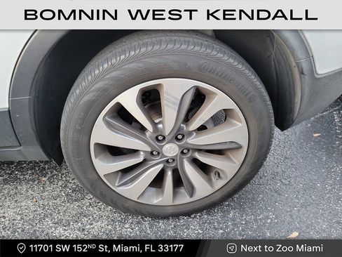 Used 2022 Buick Encore Preferred w/ Safety Package image 5