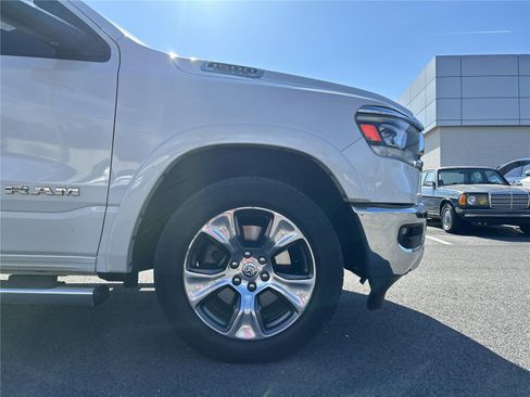 Used 2020 RAM 1500 Laramie AWD/4WD image 14