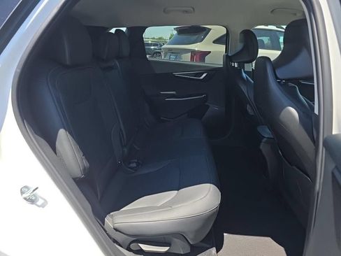 Certified 2024 Kia EV6 Wind AWD/4WD image 8