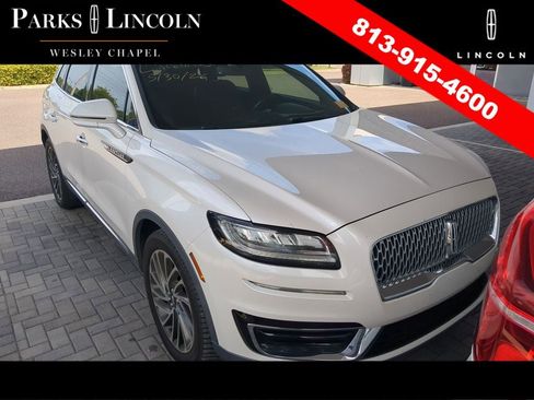 Used 2019 Lincoln Nautilus Reserve w/ Cargo Utility Package FWD image 3