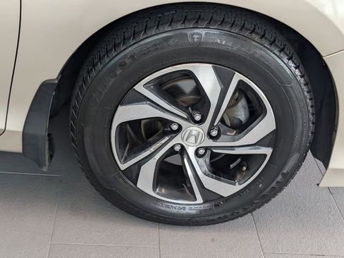 Used 2017 Honda Accord LX image 15