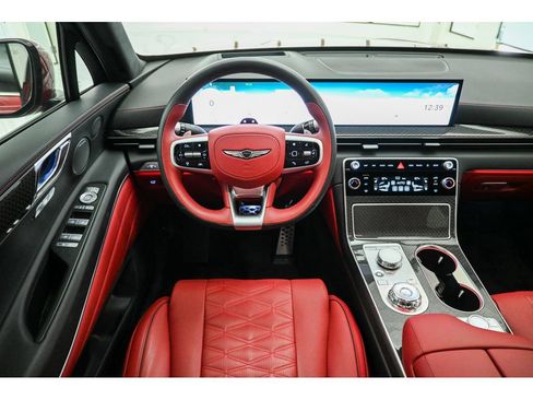 Used 2025 Genesis GV80 3.5T e-SC AWD/4WD image 28
