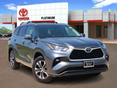 Used 2020 Toyota Highlander XLE