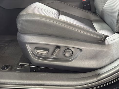 Certified 2025 Toyota Camry XLE image 14