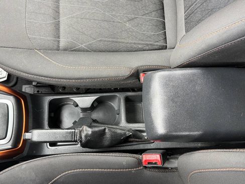 Used 2021 Ford EcoSport SE w/ SE Convenience Package FWD image 23