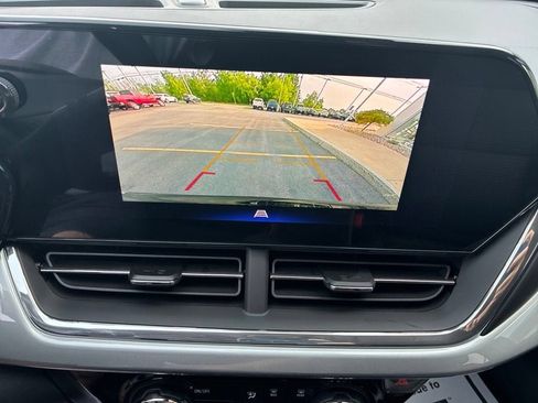 New 2026 Chevrolet Trax LT w/ LT Convenience Package FWD image 9