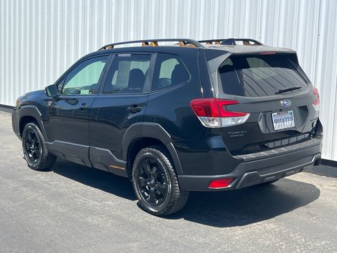 Certified 2025 Subaru Forester Wilderness w/ Wilderness Package AWD/4WD image 4