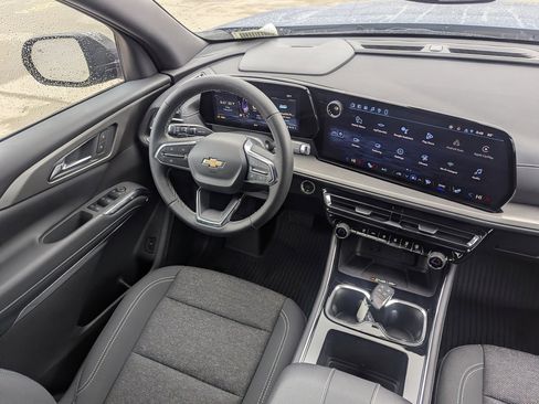 New 2026 Chevrolet Traverse LT w/ LPO, Floor Liner Package image 18