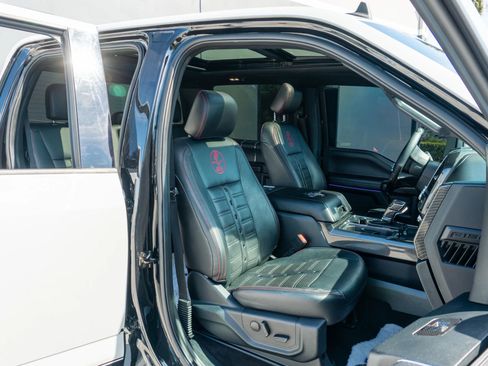 Used 2020 Ford F150 Lariat w/ Equipment Group 502A Luxury image 12