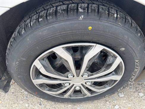 Used 2012 Toyota Camry LE FWD image 27
