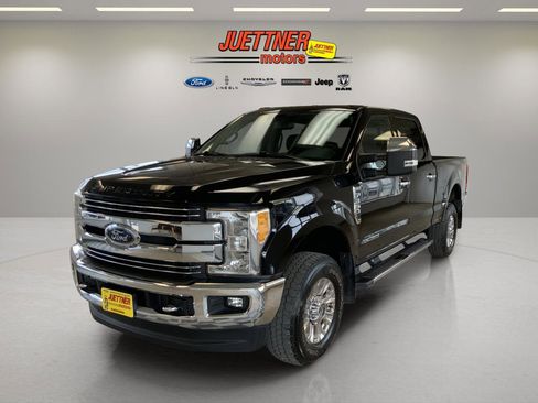 Used 2017 Ford F350 Lariat w/ Chrome Package AWD/4WD image 3