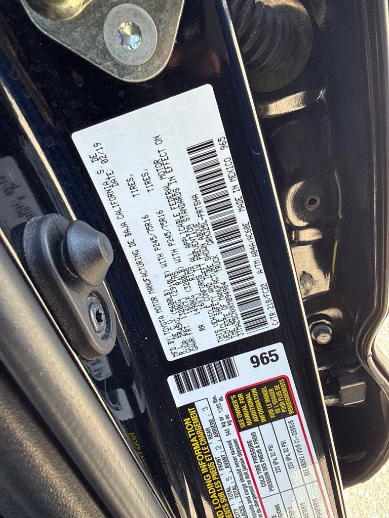 Used 2019 Toyota Tacoma SR5 RWD image 24