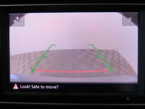 Used 2024 Volkswagen Jetta SE image 10