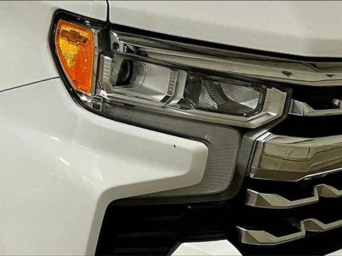 Used 2022 Chevrolet Silverado 1500 LTZ image 4