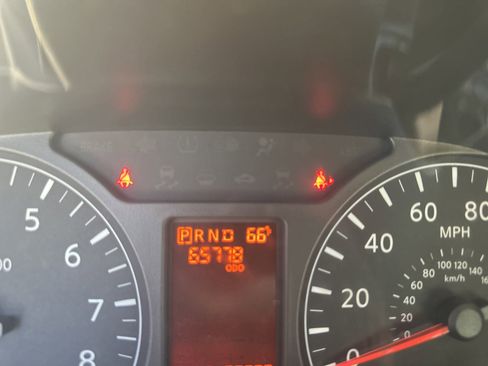 Used 2016 Nissan NV 2500 S w/ Power Package image 11