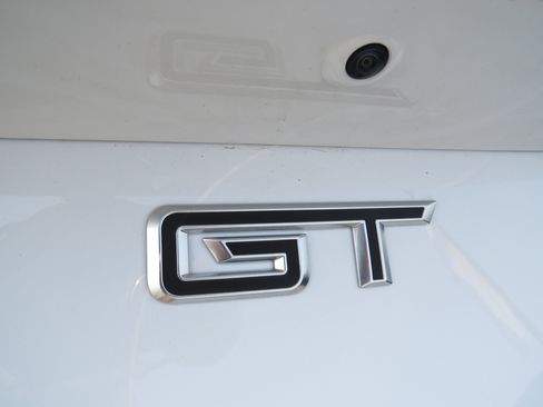 Used 2025 Ford Mustang GT RWD image 13