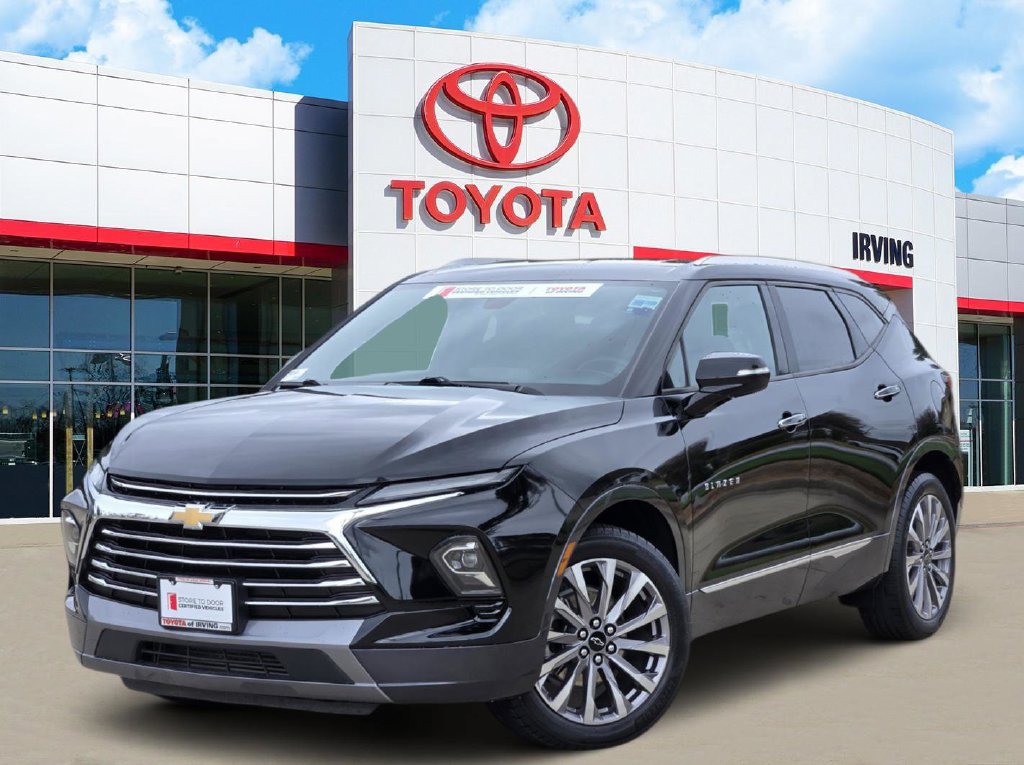 Used 2023 Chevrolet Blazer Premier AWD/4WD image 1