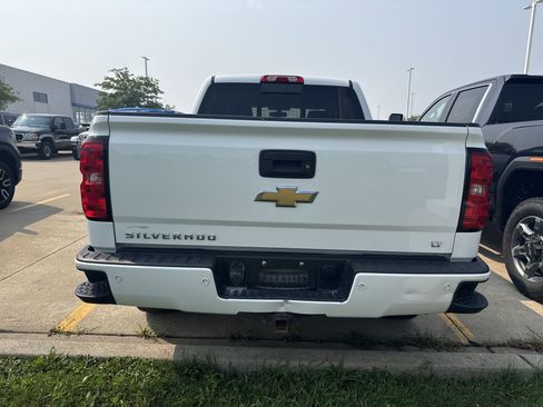 Used 2018 Chevrolet Silverado 1500 LT w/ All Star Edition image 9