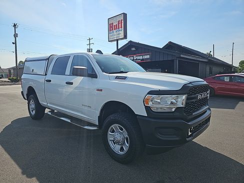 Used 2022 RAM 2500 Tradesman AWD/4WD image 1