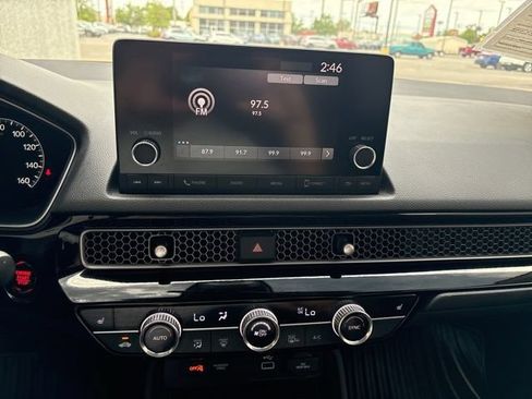 Used 2022 Honda Civic EX-L image 12