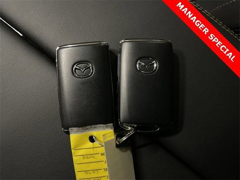 Used 2024 MAZDA CX-90 Plug-In Hybrid w/ Preferred image 33