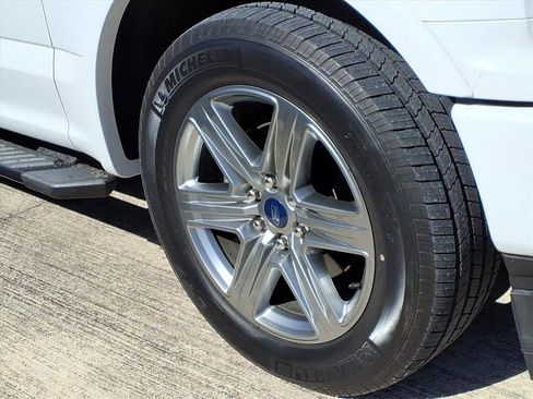 Used 2019 Ford F150 XLT w/ Equipment Group 302A Luxury image 9