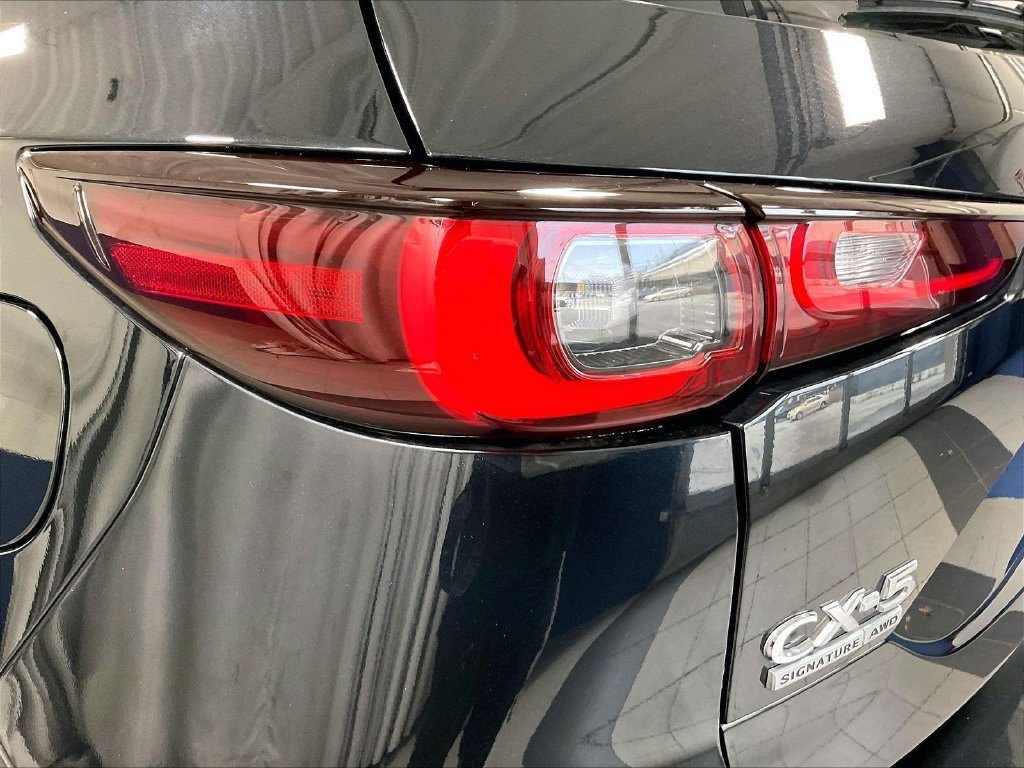 Used 2024 MAZDA CX-5 Signature AWD/4WD image 35