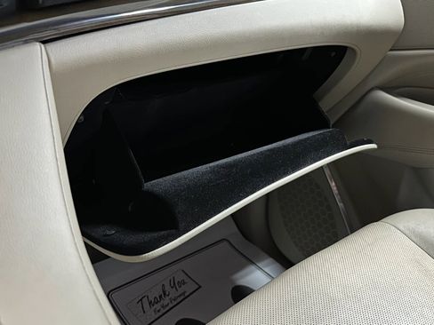 Used 2019 Cadillac Escalade Premium Luxury image 47