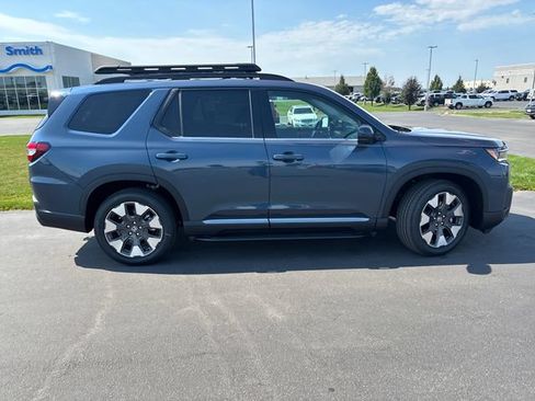 New 2026 Honda Pilot Elite image 2