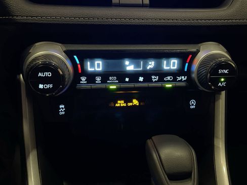 Certified 2025 Toyota RAV4 XLE AWD/4WD image 19