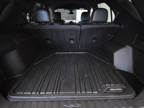 Used 2022 Chevrolet Equinox RS w/ RS Leather Package AWD/4WD image 27
