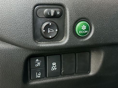 Used 2019 Honda Pilot EX-L image 17