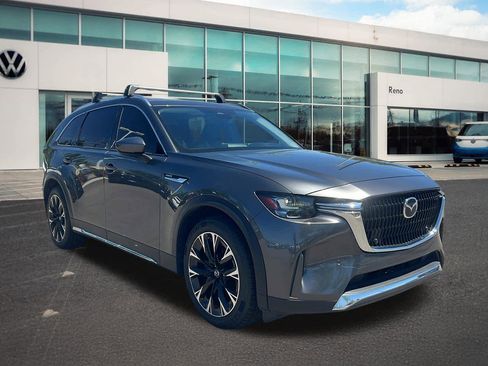 Used 2024 MAZDA CX-90 Plug-In Hybrid w/ Premium Pkg AWD/4WD image 3
