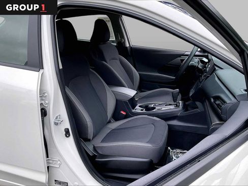 Used 2024 Subaru Impreza 2.0i AWD/4WD image 9