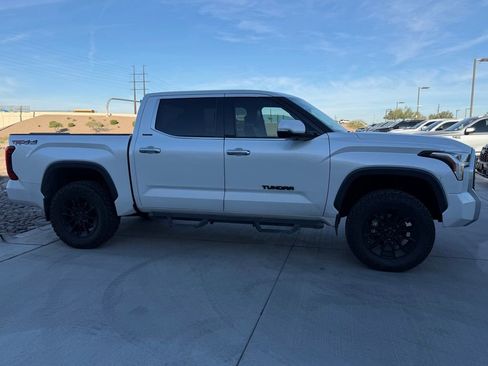 Used 2022 Toyota Tundra Limited image 3