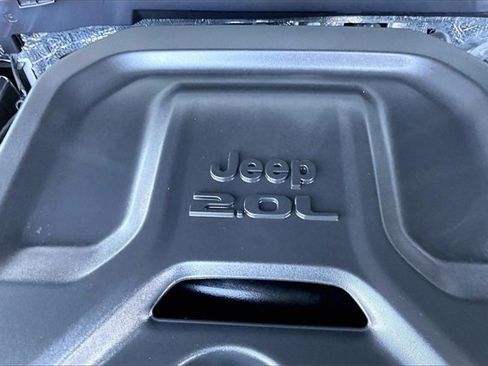 Used 2026 Jeep Wrangler Willys image 32