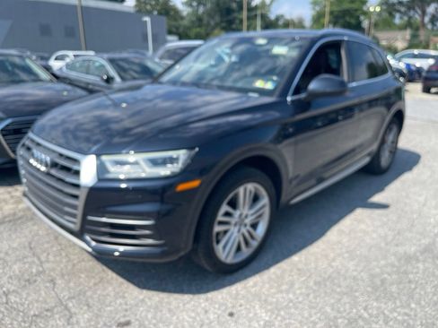 Used 2018 Audi Q5 2.0T Premium Plus w/ Premium Plus Package AWD/4WD image 4